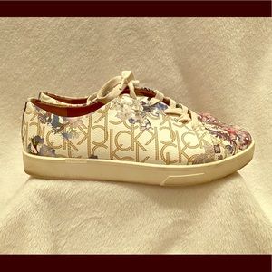 Calvin Klein Imilia Floral Sneakers